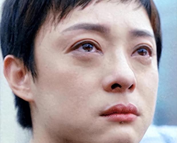 孙俪自曝拍戏“哭到眼睛血管破裂”？专家：结膜下出血不可怕，关键看视力是否下降
