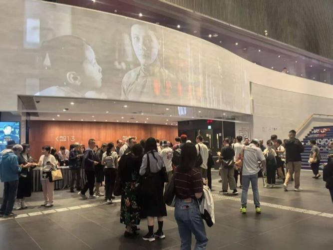 香港电影资料馆珍藏展开幕：超百件首展文物、46个奖座、60余部早期预告片亮相